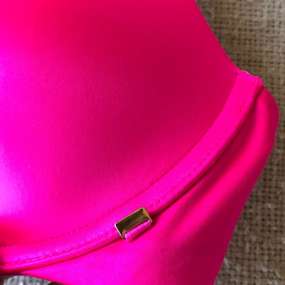 Victoria secret Very Sexy Push-up Bra 32B NWT - Picture 4 of 7